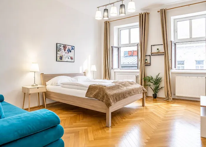 Comfortable 2Br Apartment Near Wiener Stadthalle
