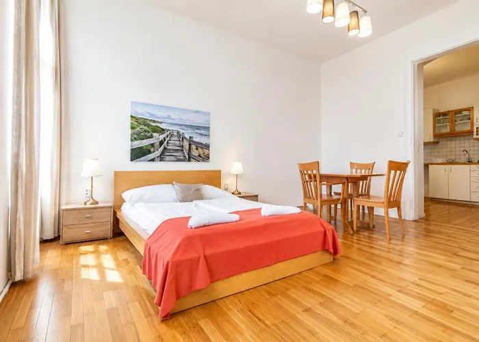 Affordable Apartment Near Wiener Stadthalle