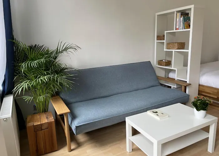 Long-Term Central Stylish Apartment