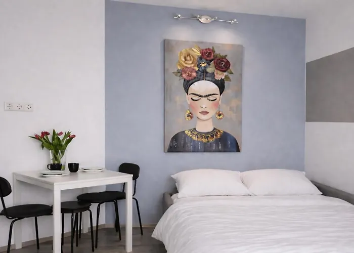 Schoenbrunn City Apartment