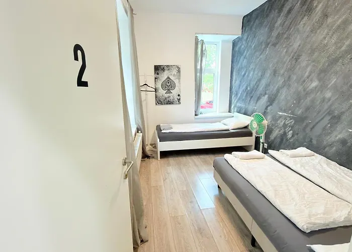Vienna Riverside Residence Mm7