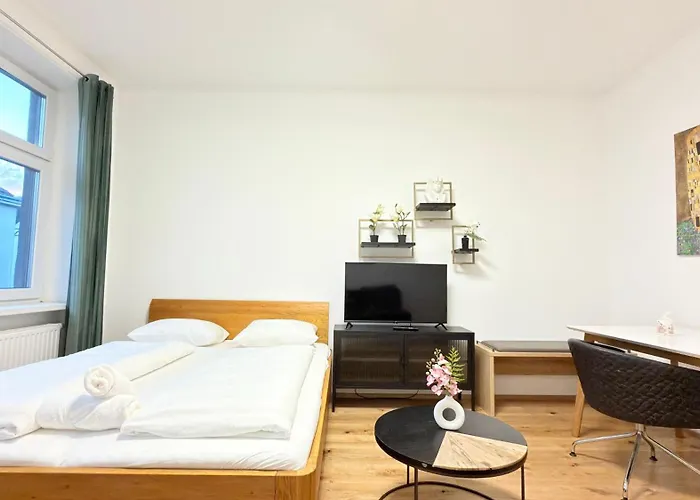 Modern City Apartment Rd