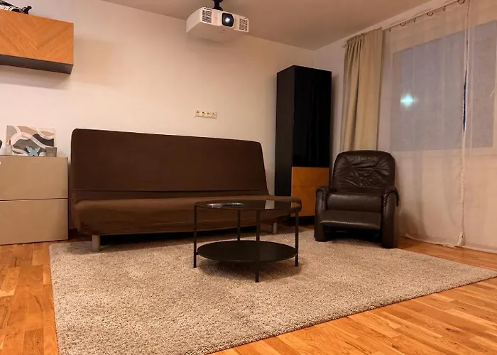 Bequeme Wohnung In Naehe Schoenbrunn & U-Bahn!