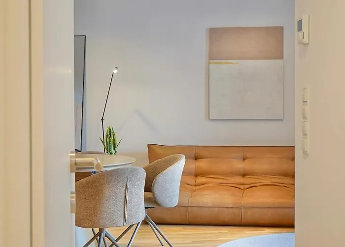 Urban Elegance 1,02