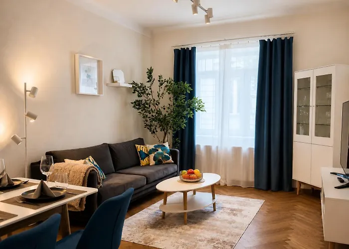 4Friends Bnb Apartments Vienna, Near Schoenbrunn Palace, Stadthalle & U3 Metro