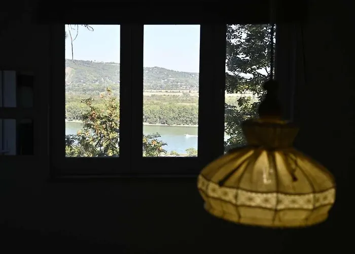 Peaceful Danube View & Still Close To City