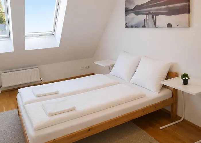 Comfortable Furnished Room In Central Vienna Shared Apartment