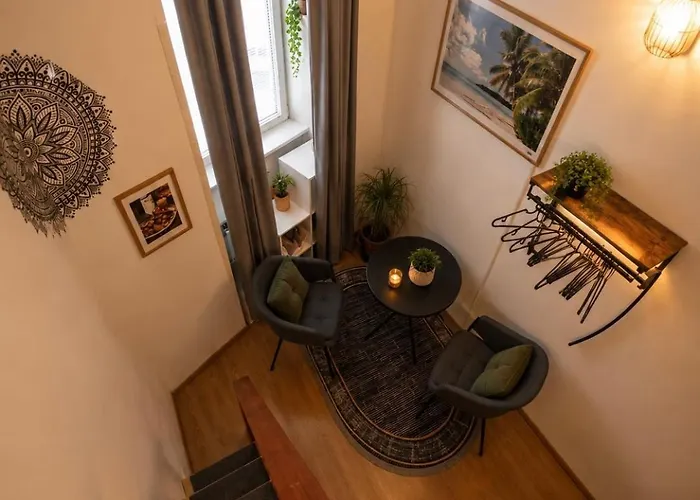 Modern Loft Studio With Private Kitchenette & Shower