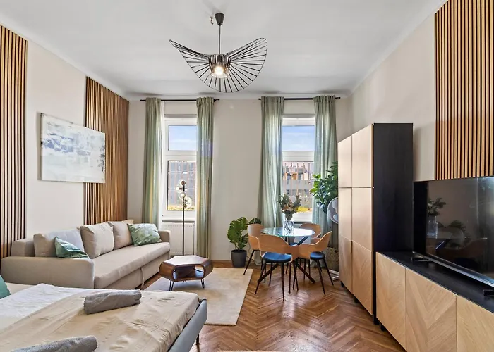 Monthly Rental - Central - 5Min To Metro U1 And Danube