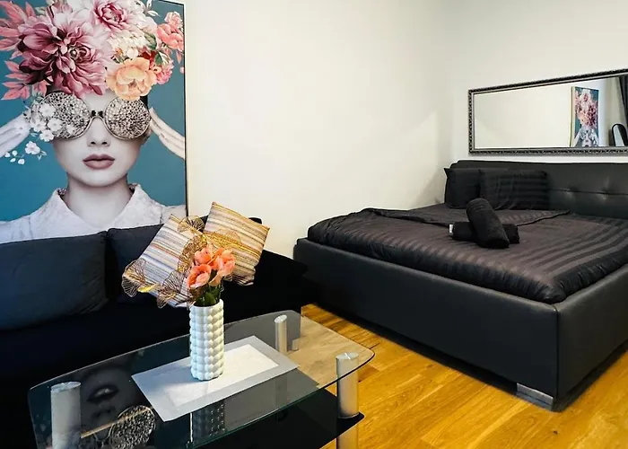 Modern Studio For 3 Near The Danube And Millennium City