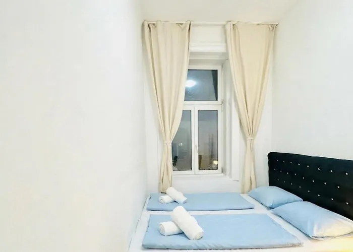 Spacious 5Br Living Near Atzgersdorf Station