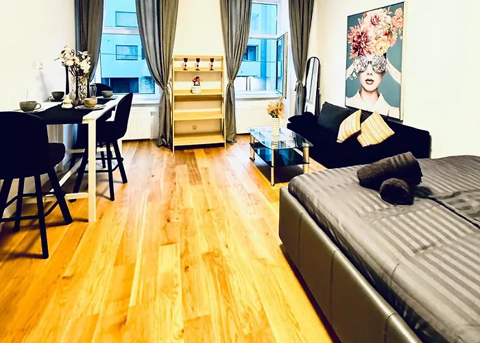 Modern Studio For 3 Near The Danube And Millennium City