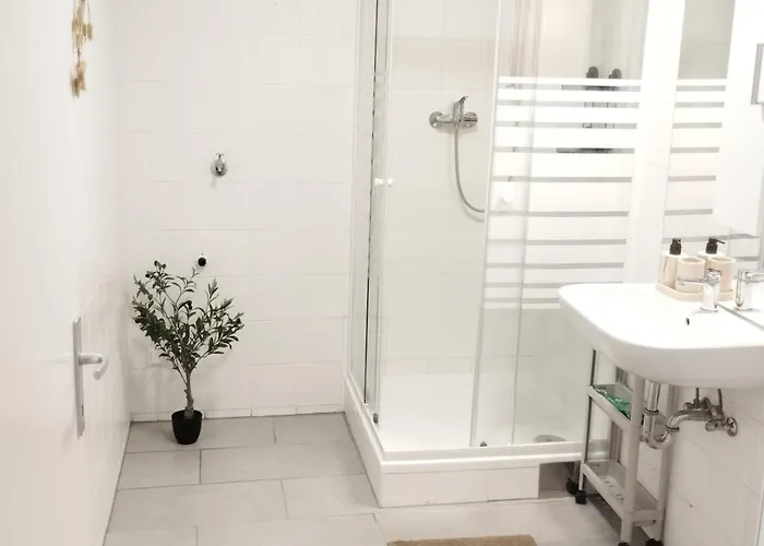 Maisonette Oberlaa I 2 Bedrooms & Balcony Near Therme Wien & U1