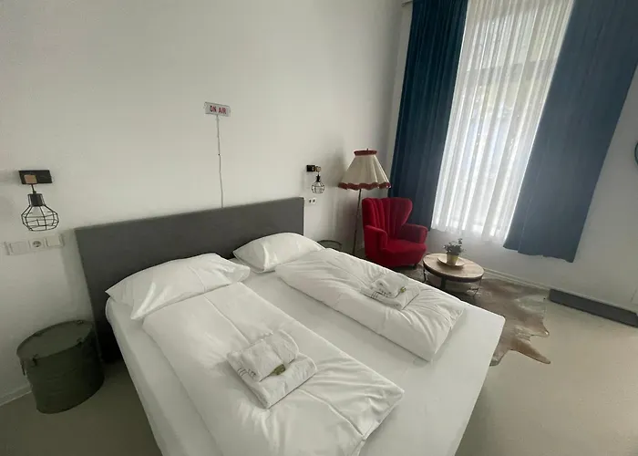 Easy-Flat Augarten - Apartments Near Danube And Metro