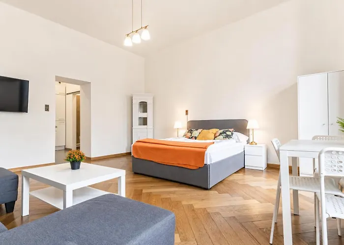 4 Great Apartment Near Akh - Ideal For Groups Of 19