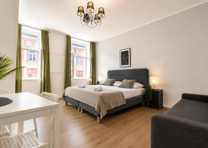 Affordable 2Br Apartment, Best For Long Stay