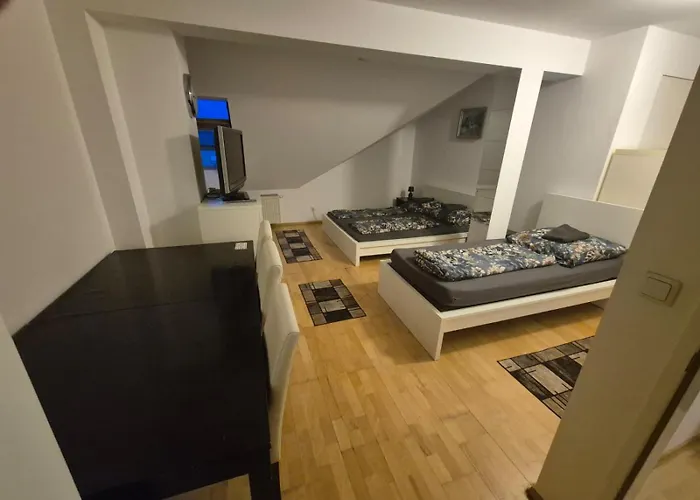 Vienna Room Nr 16