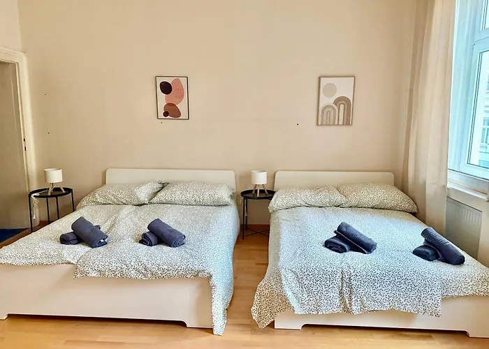 Old-School Classic Spacious Apartment