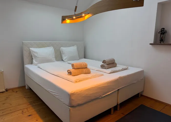 Penthouse Mit Dachterrasse & Panoramablick Ueber Wien
