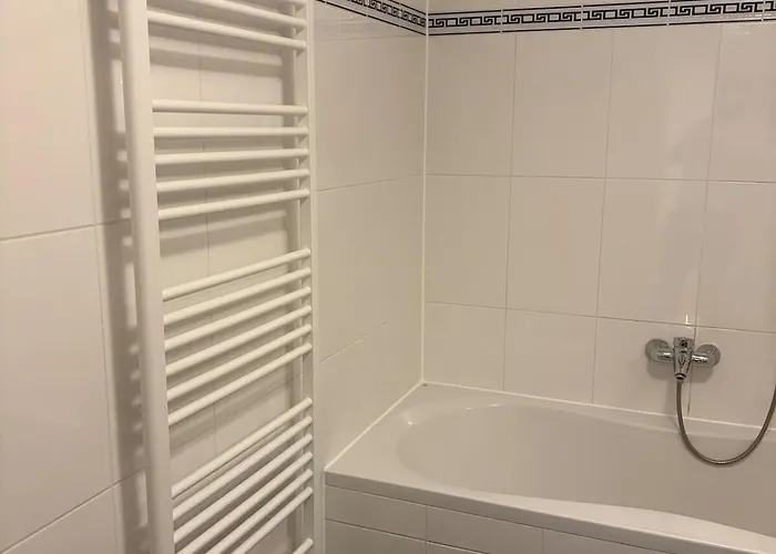 60Qm, 1Br, Schoenbrunn, Central, Balcony