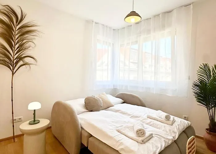 Nova Vienna Apartment