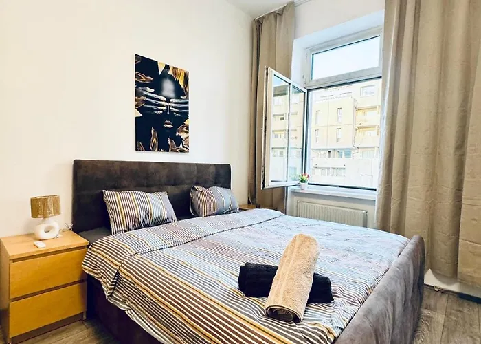 4BR Apartmen1211