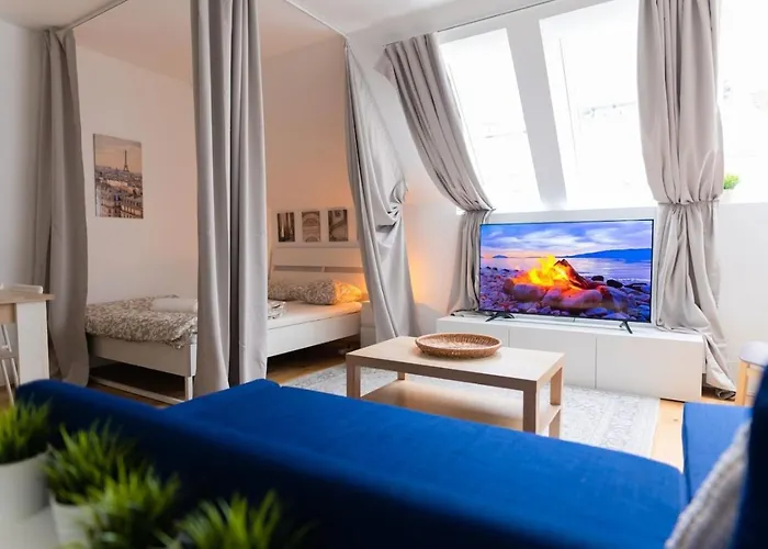 Deluxe Penthouse 2-Floors With Private Terrace Near Prater And Center