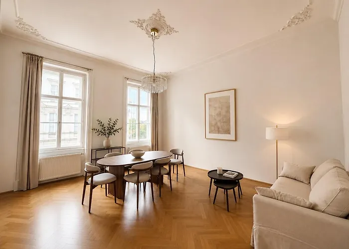 Heymi Apartments Oper