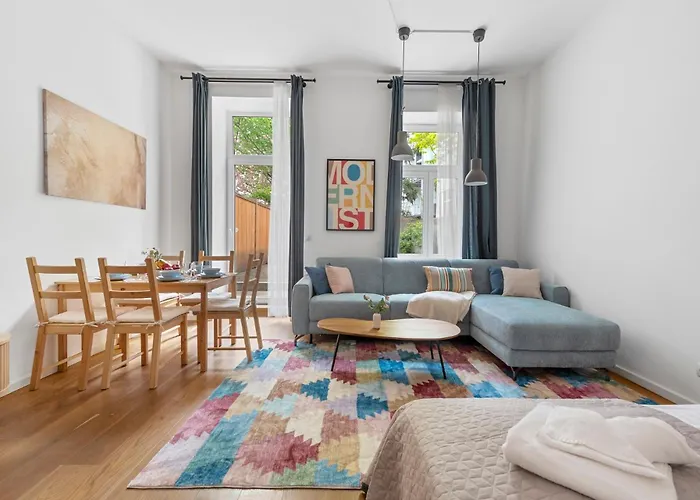 Thalia Garden Suites - 8 Min To City Center