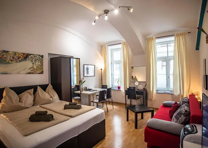 Msq Diana Vienna - 10 Min From City Center - Free Coffee And Tea - High Speed Internet