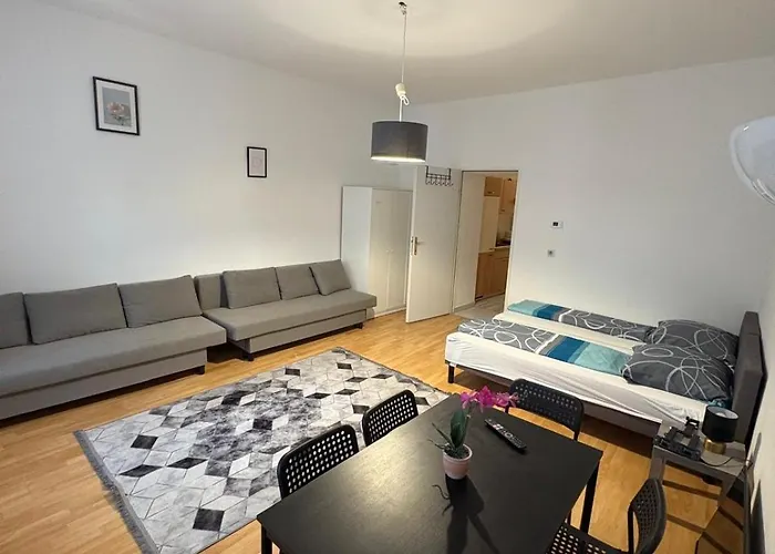 Palace Apartment