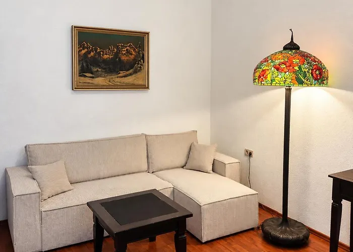 Spacious Cozy 2Bd Apartment In Wien Mitte