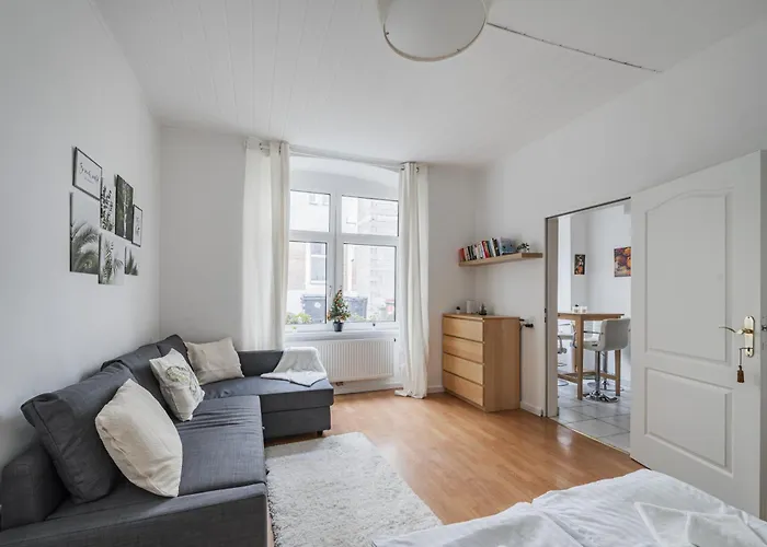 Central Courtyard Apartment