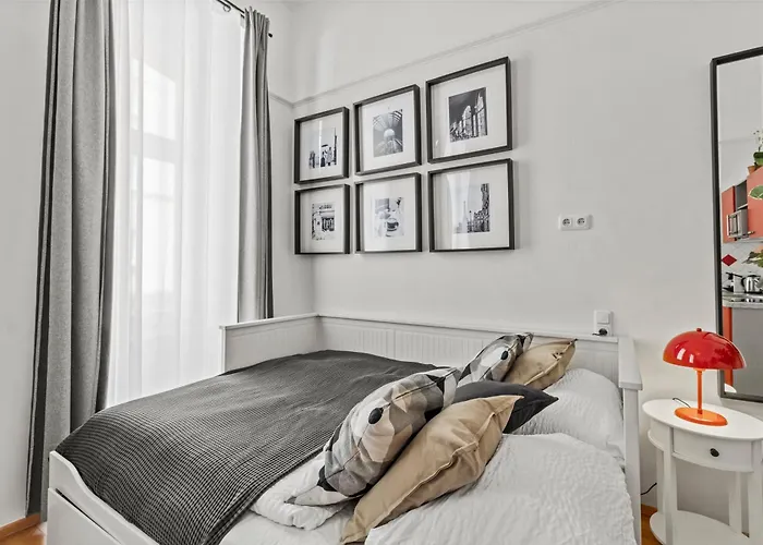 Bright Studio Near Augarten - Near City Center - 5Min To Metro U2