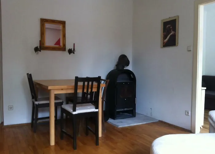 Cosy Flat Near Schoenbrunn