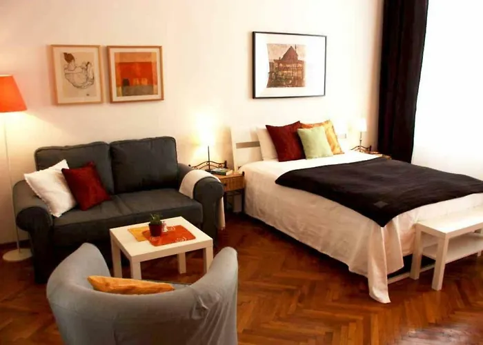 Cosy Appartement Close To City