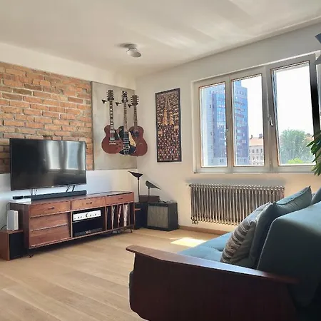 Apartment With A Musical Soul - Leopoldstadt