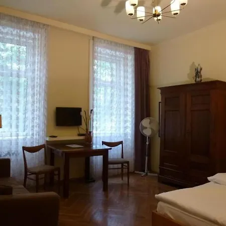 Charming Studio