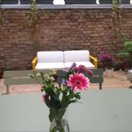 Townhouse Sternwarte Apartment