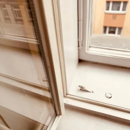 Vienna-Altbau Studio Fully Refurbished Apartment