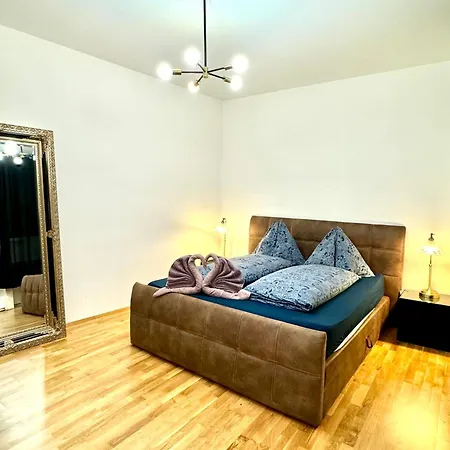 City Center Apartment