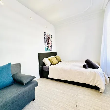 Beautiful 4Br Apt For Up To 12P 10 Min To Fac Platz