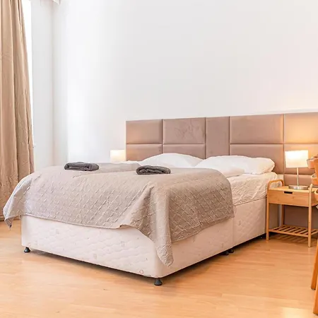 Central & Affordable 3Br The Vienna Haven