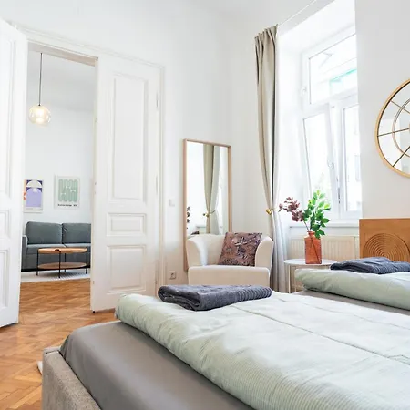 Premium Suites Vienna - City Stay