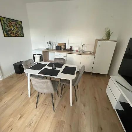 Gemuetliches Apartment 60M2 Mit Klimaanlage Nahe Westbahnhof