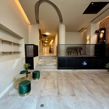 District One - Hideaway Hostel