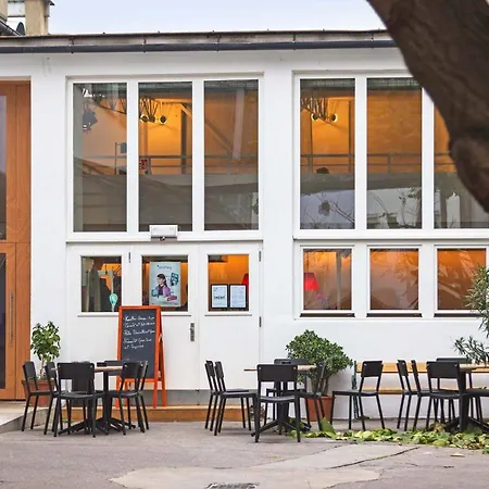 Graetzlhotel Belvedere
