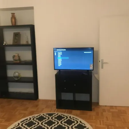 Ea Hotels