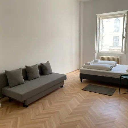 Ferienwohnung Palais Palffy