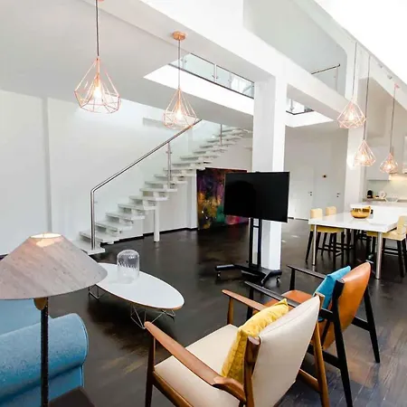 Extraordinary City Center Residence @Stephansplatz